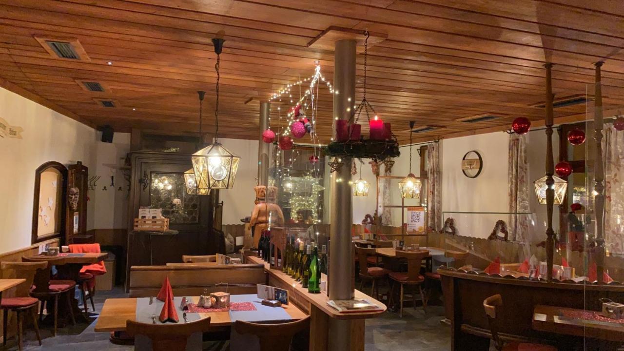 Gasthaus Zum Hirschen Staufen im Breisgau Exterior foto