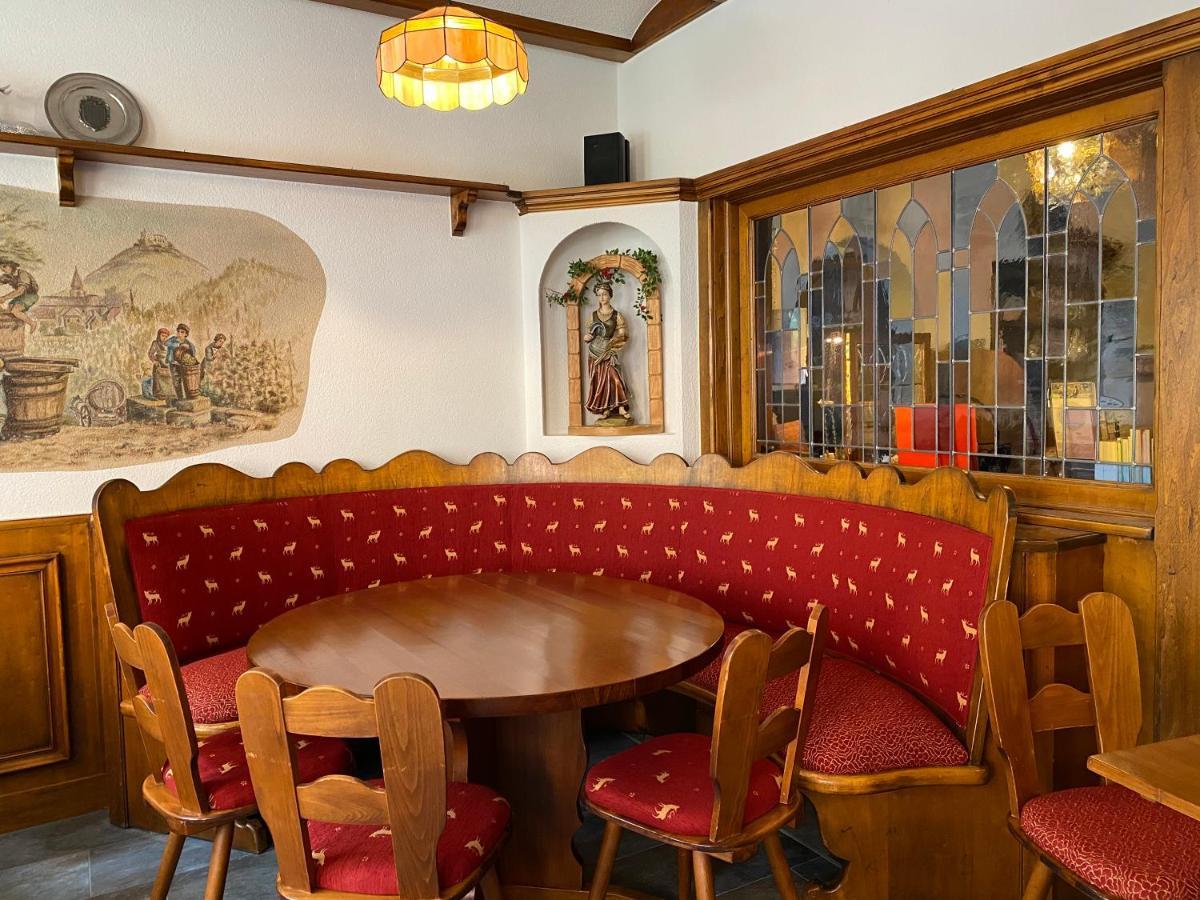 Gasthaus Zum Hirschen Staufen im Breisgau Exterior foto