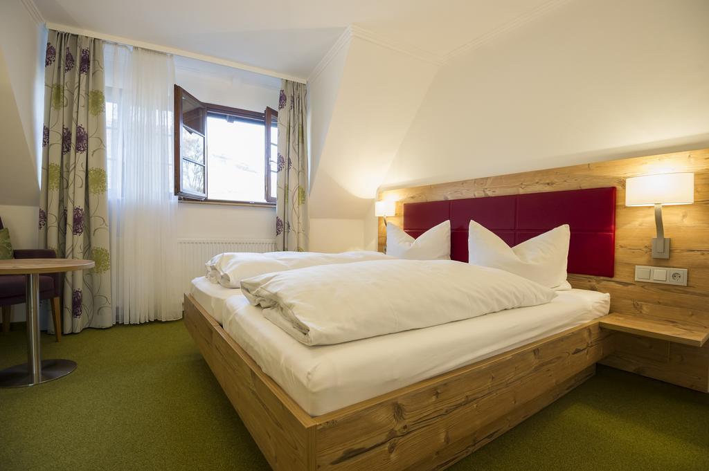 Gasthaus Zum Hirschen Staufen im Breisgau Zimmer foto
