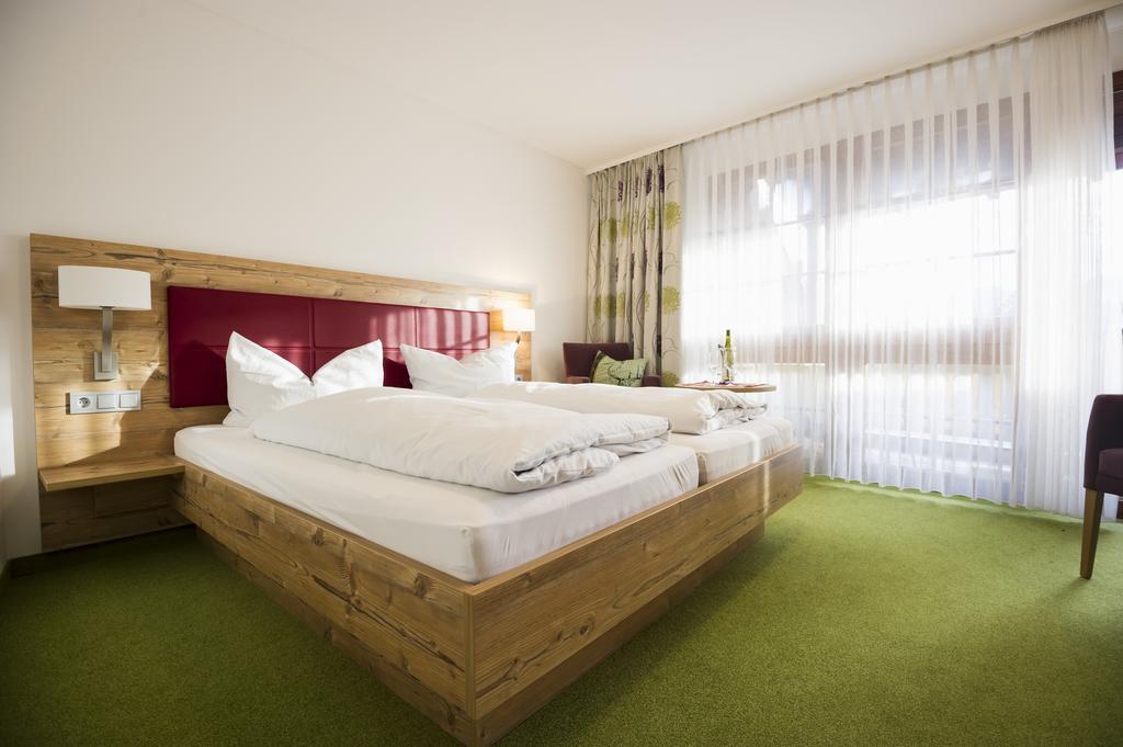 Gasthaus Zum Hirschen Staufen im Breisgau Zimmer foto